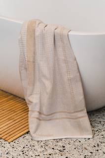 Holzweiler Towel Ecru Check - Vakre Vene