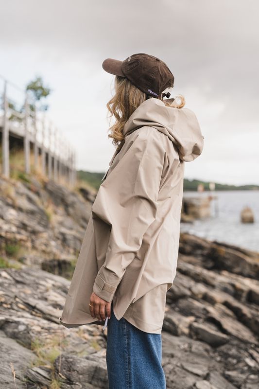 Bergen Poncho Beige 