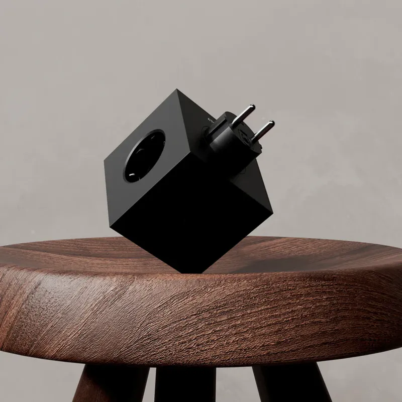 Square 2 Stockholm Black 