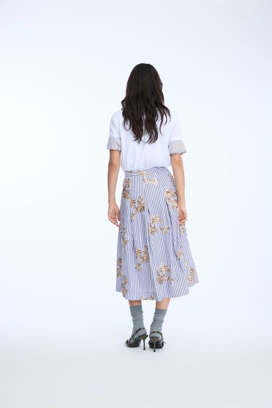 Nukkia Skirt Stripe White 