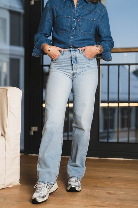 Hovedbilde Ribcage Straight Ankle Light Indigo Filter Her