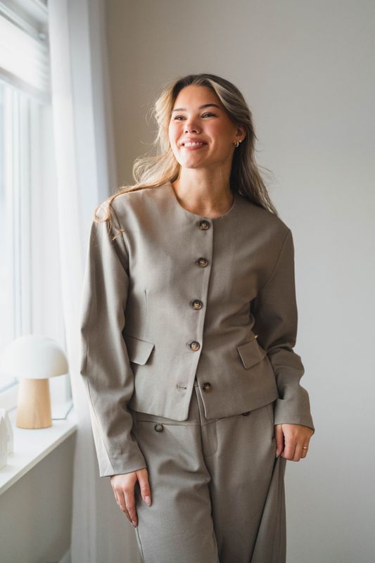 Aranti Structure Curve Jacket Warm Grey 