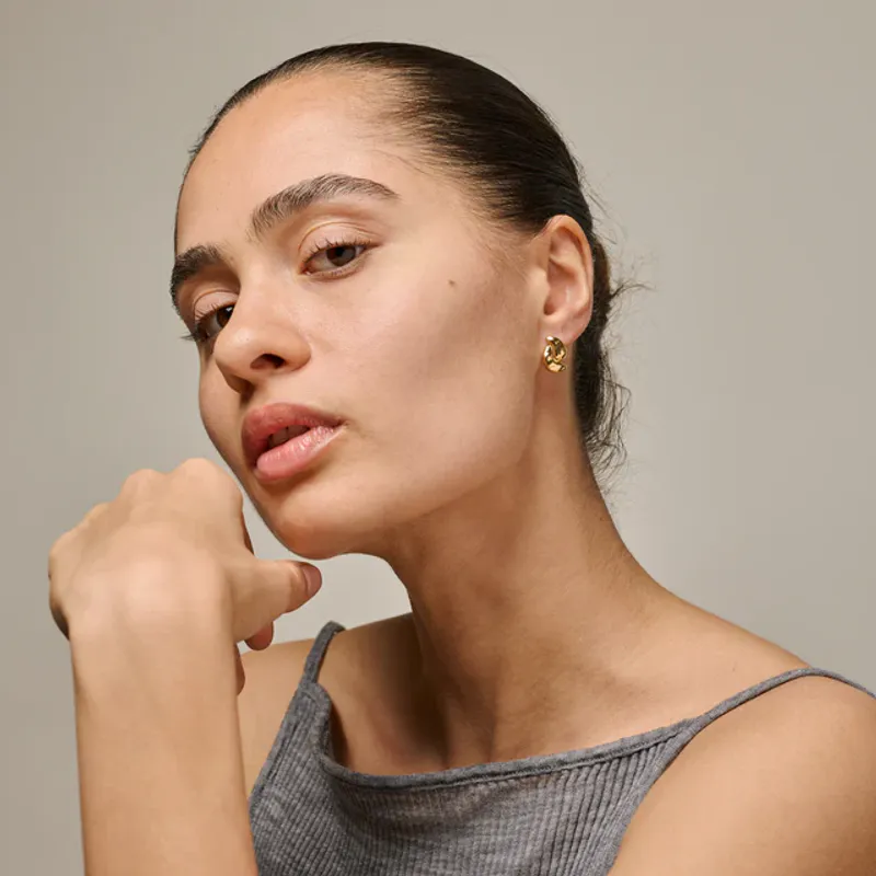 Tova Studs Gold 