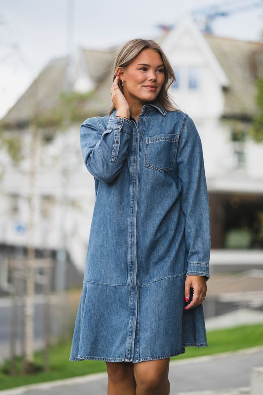 Dophina Dress Washed Medium Blue 