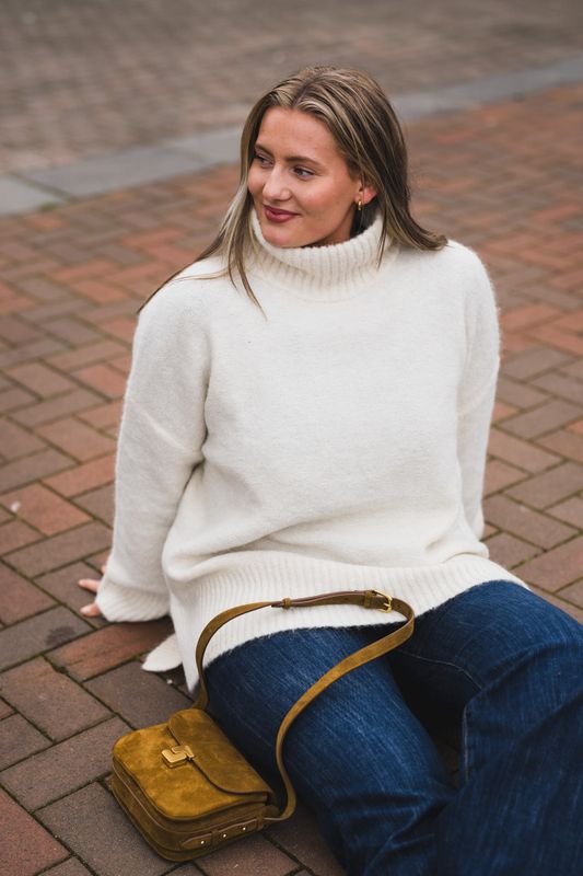 Noelle Sweater White Alyssum 