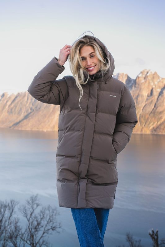 Loen Down Jacket Taupe 