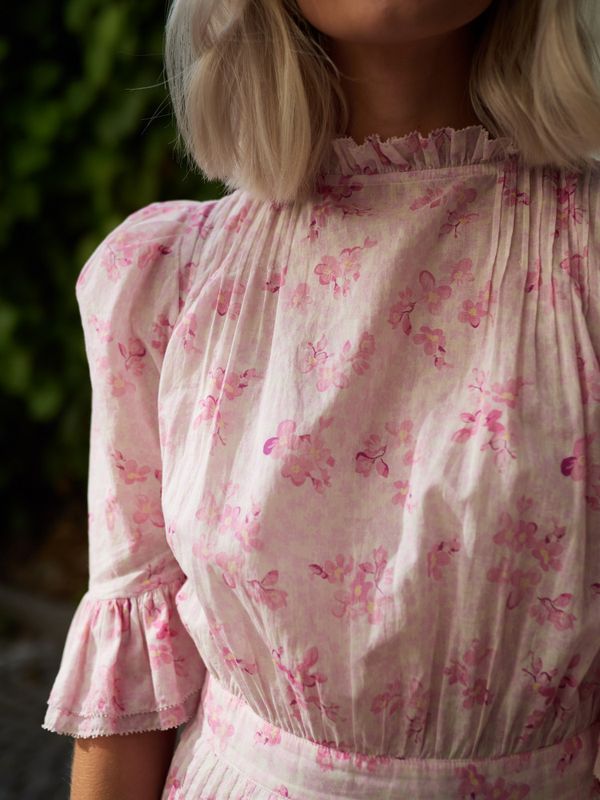 Amelia Dress Pink