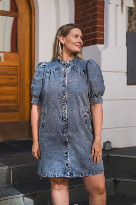 Hovedbilde Denice Denim SS Dress Bleach Denim 