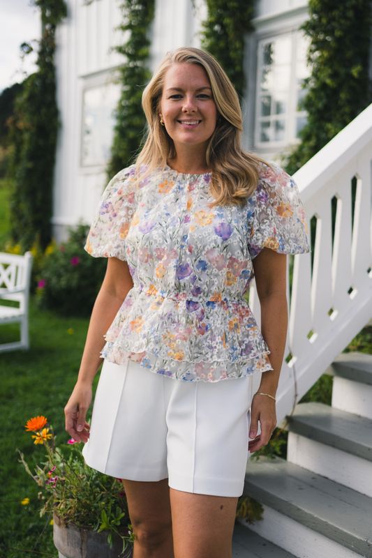 Leanna SS Top Star White 