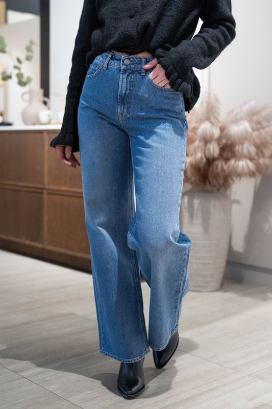 Reign Jeans Medium Blue 