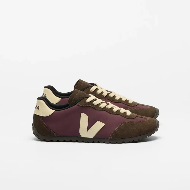 GT W Nolyn Amarante Butter