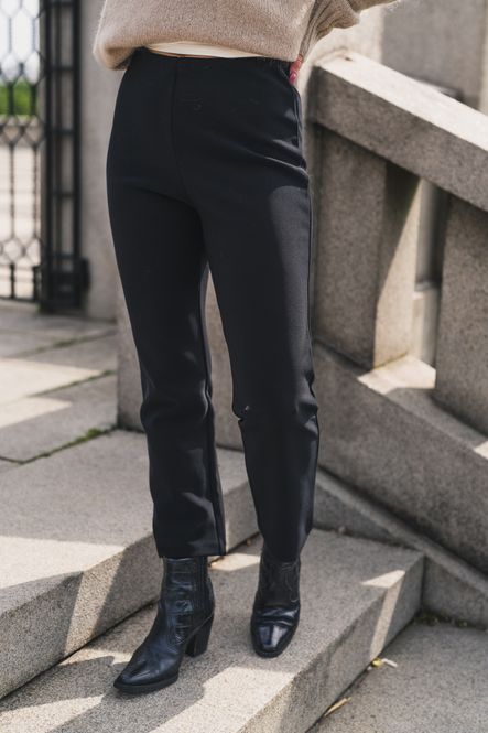 Hovedbilde Vilea Trousers Black 