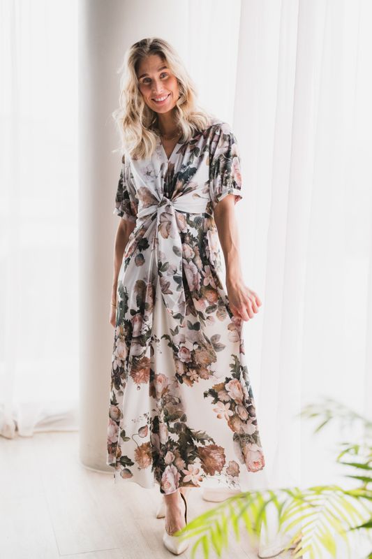 Faye Dress Pale Bouquet 