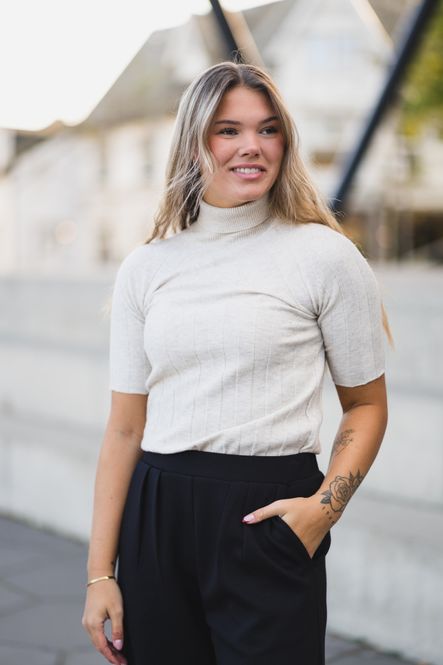 Hovedbilde Nikola Kellsie SS Pullover Ecru 