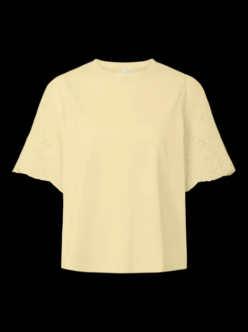 Hovedbilde Lex SS Top W. Emb Sleeves Anise Flower 