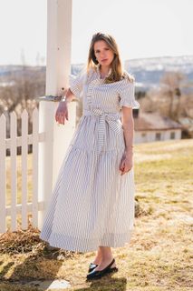 Nellie Wide Stripe Dress Ivory - Vakre Vene