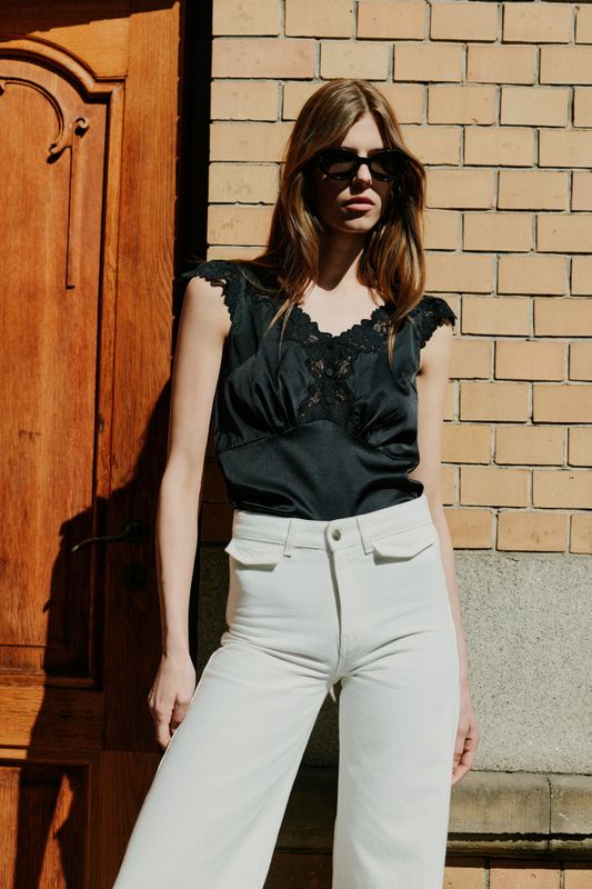 Piazza Top Black 