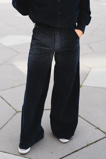 Hovedbilde New Marlene Shiny Cord Navy 