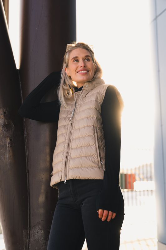 Jannah Down Vest Sun Kissed 