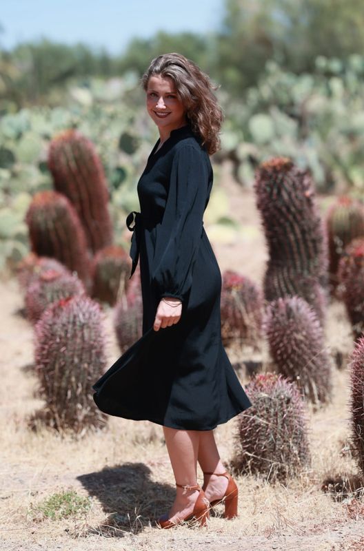 Everyday Dress Black Swan 