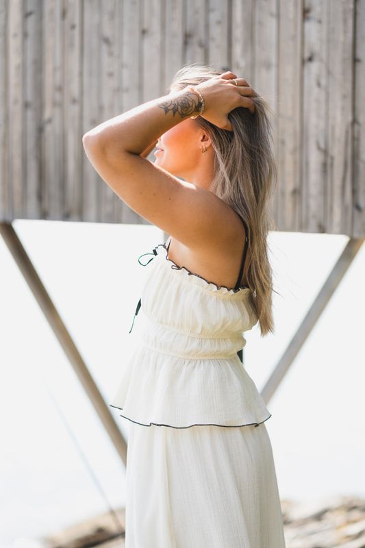 Emberly Crepe Top Creme 