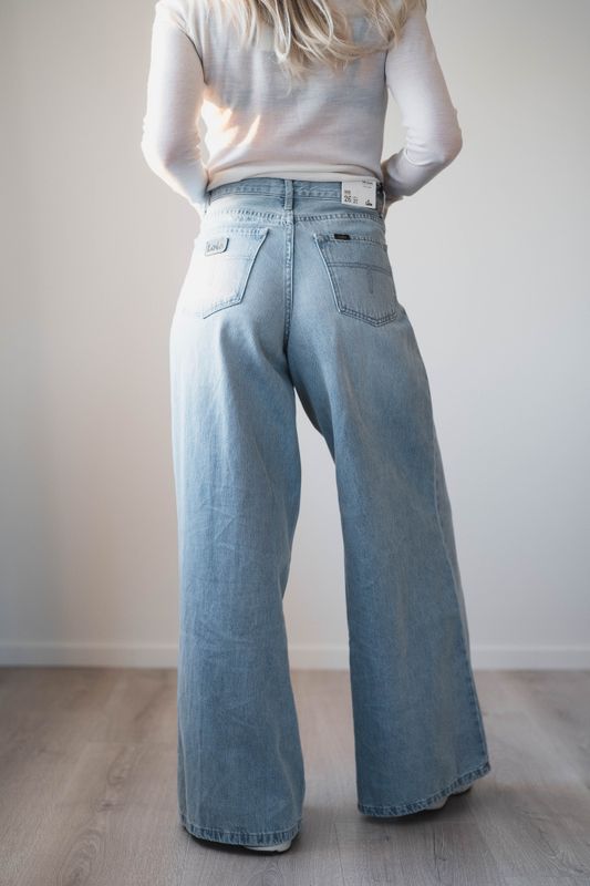 Marlene Wilson Bleach