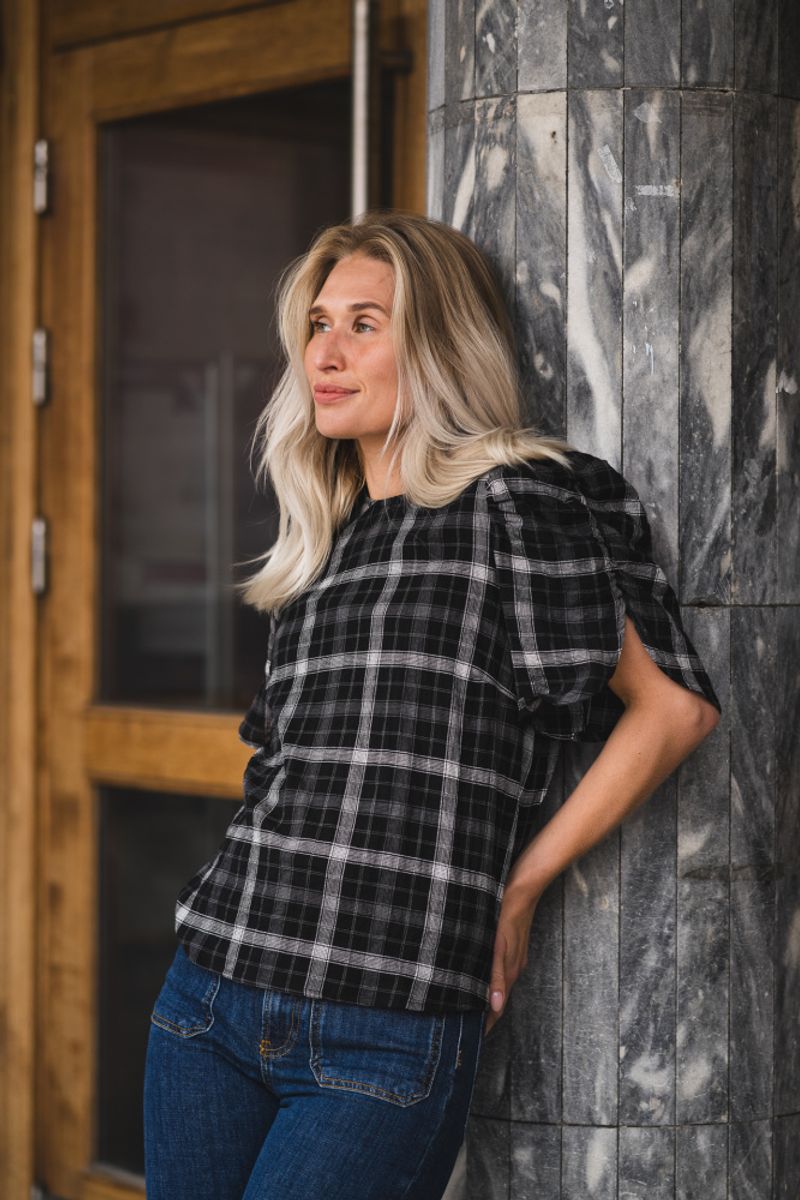 Sally Check SS Blouse Black 