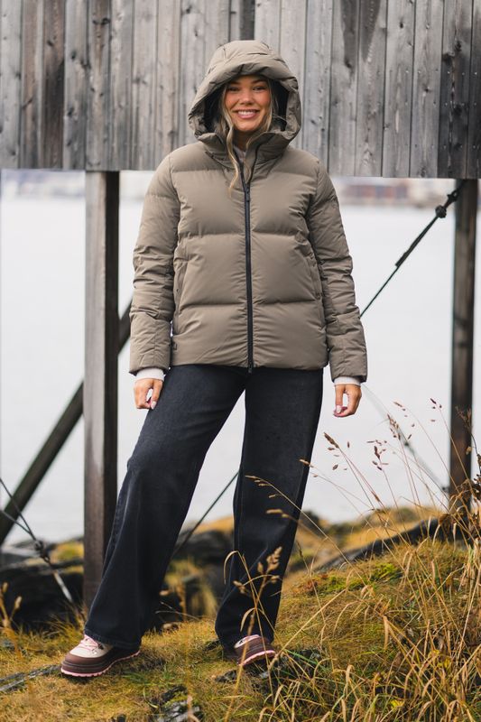 Halo Parka Dark Sand 