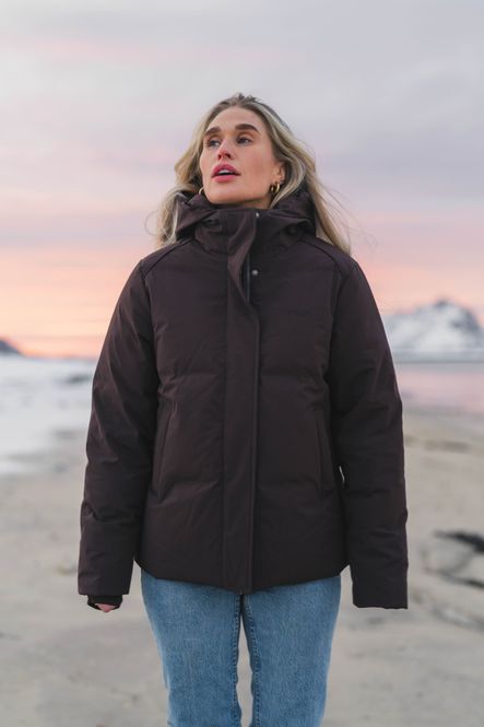 Hovedbilde Dagny Down Jacket Black Coffee 