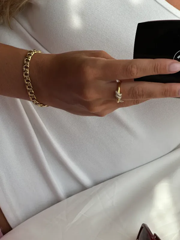 Pavé Knot Ring