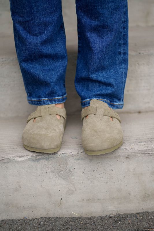 Boston BS Faded Khaki Regular Fit
