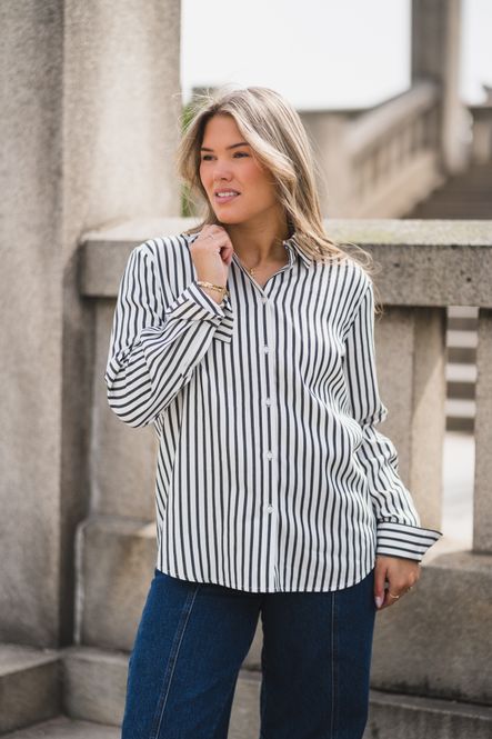Hovedbilde Cilia Shirt Black Stripe 