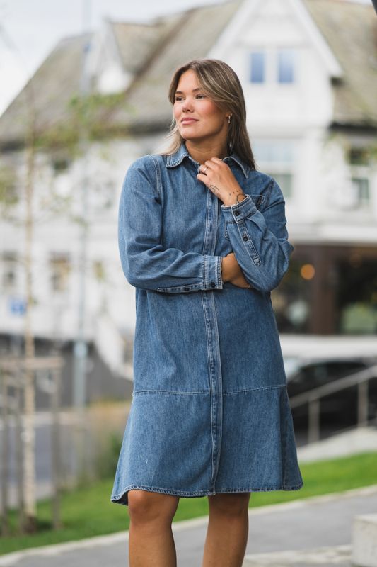 Dophina Dress Washed Medium Blue 