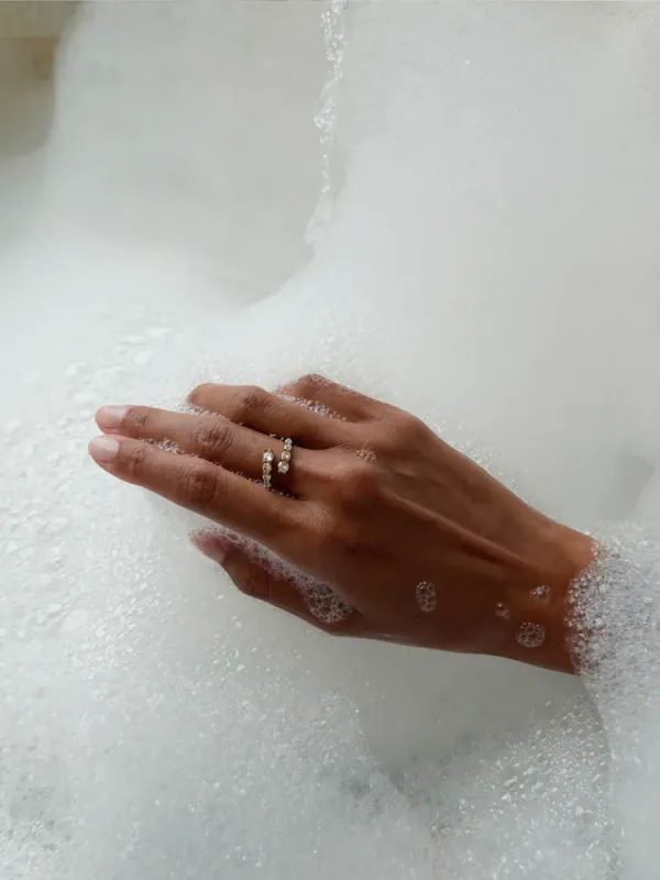 Ora Adjustable Ring