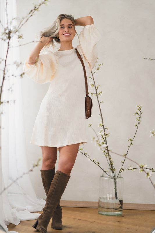 Valeria Crinkled Cream 