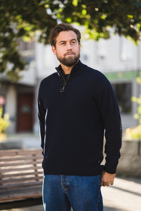 Holden Half Zip Navy 