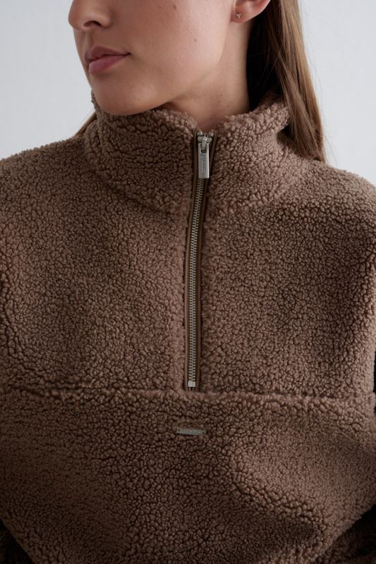 Pile Half Zip Hazelnut