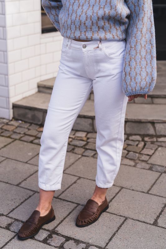 Sunny Jeans White Alyssum 