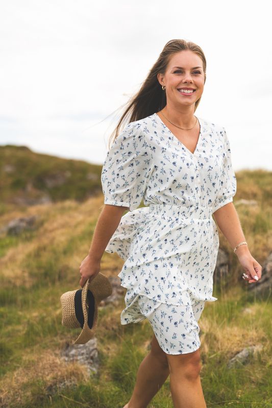 Amelina Vealine 2/4 Dress AOP Aqua Haze Flower 