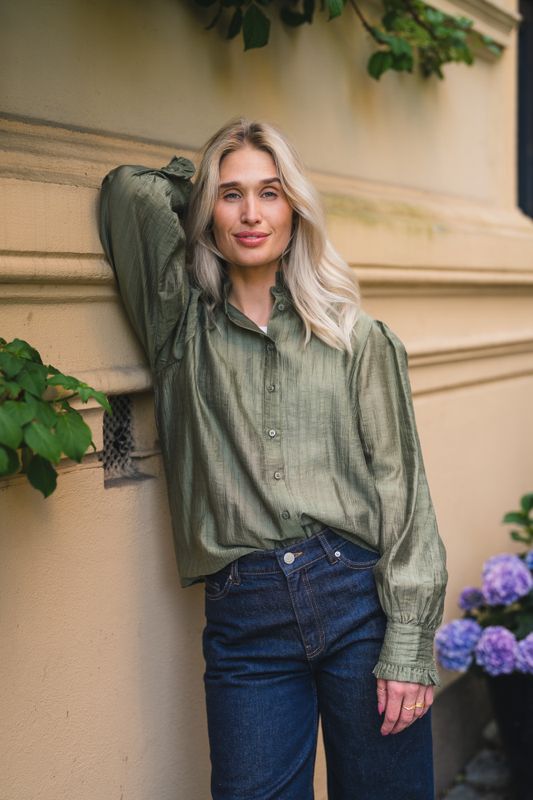 Femine Shirt Olivine 
