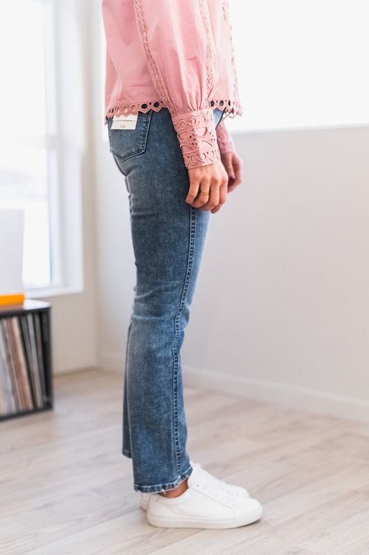 Malena Hyper Dark Faint