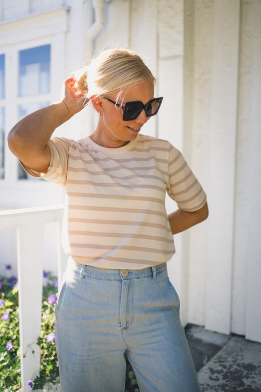 Ratani T-Shirt French Oak And White Stripe 