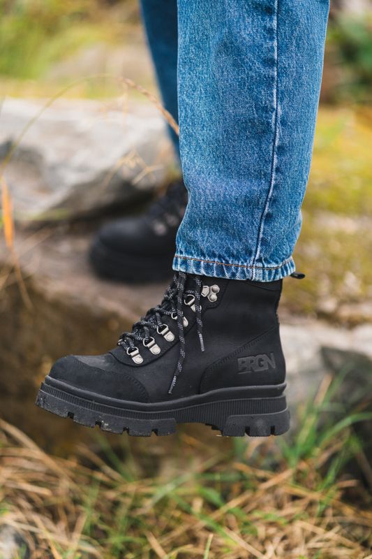 Hiking Boots New Black