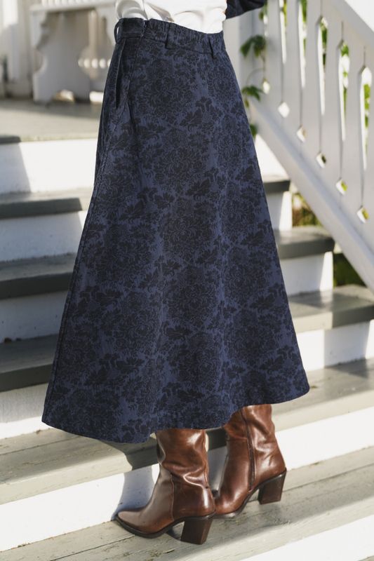 Brantley HW Skirt Sky Cap/ D Blues 