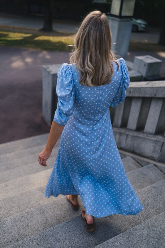Addison Midi Dress Dots Blue 