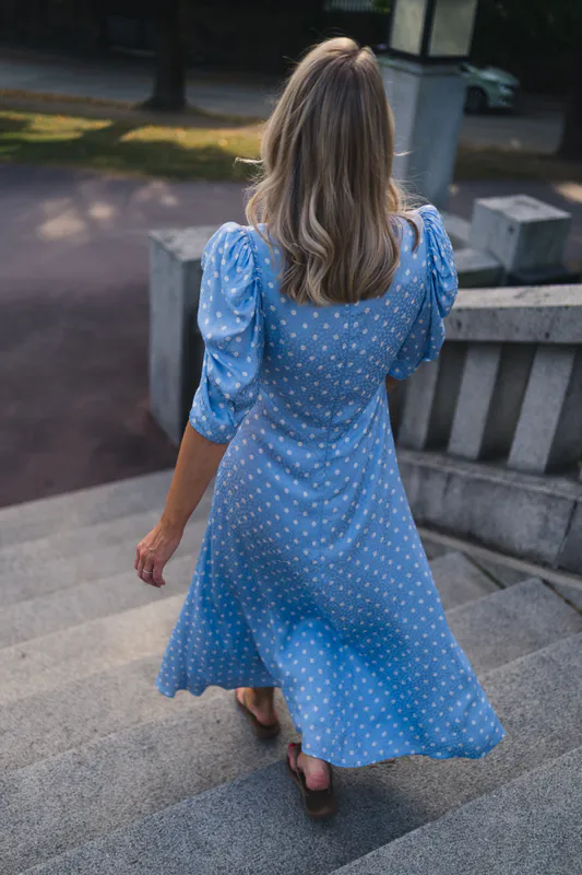 Addison Midi Dress Dots Blue 