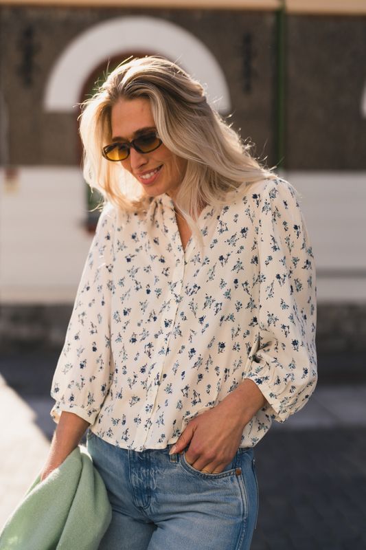 Amelina Vealine 3/4 Shirt Aop Aqua Haze Flower  