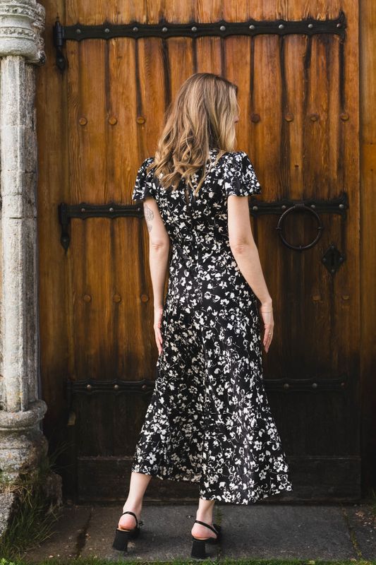 Addison Floral Primrose Black 
