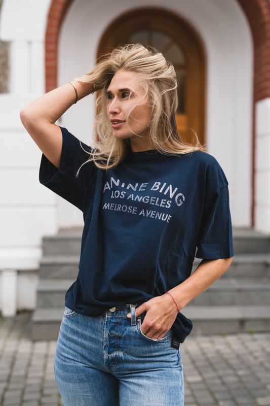 Cade Tee Melrose Stencil Navy 
