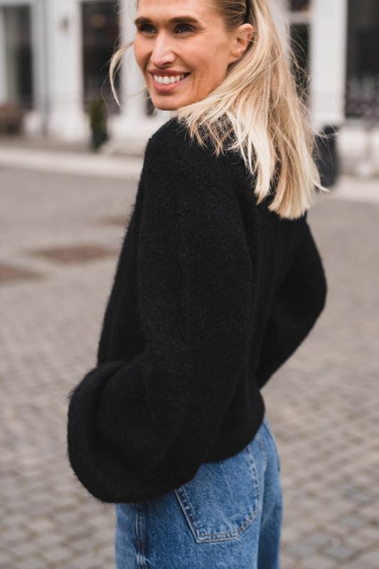 Gio Fluffy Knit Cardigan Black 